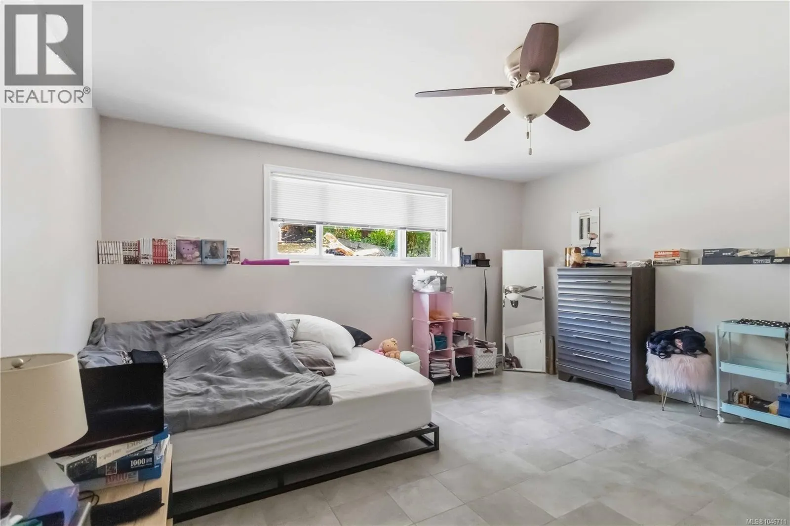 3389 Mary Anne Cres