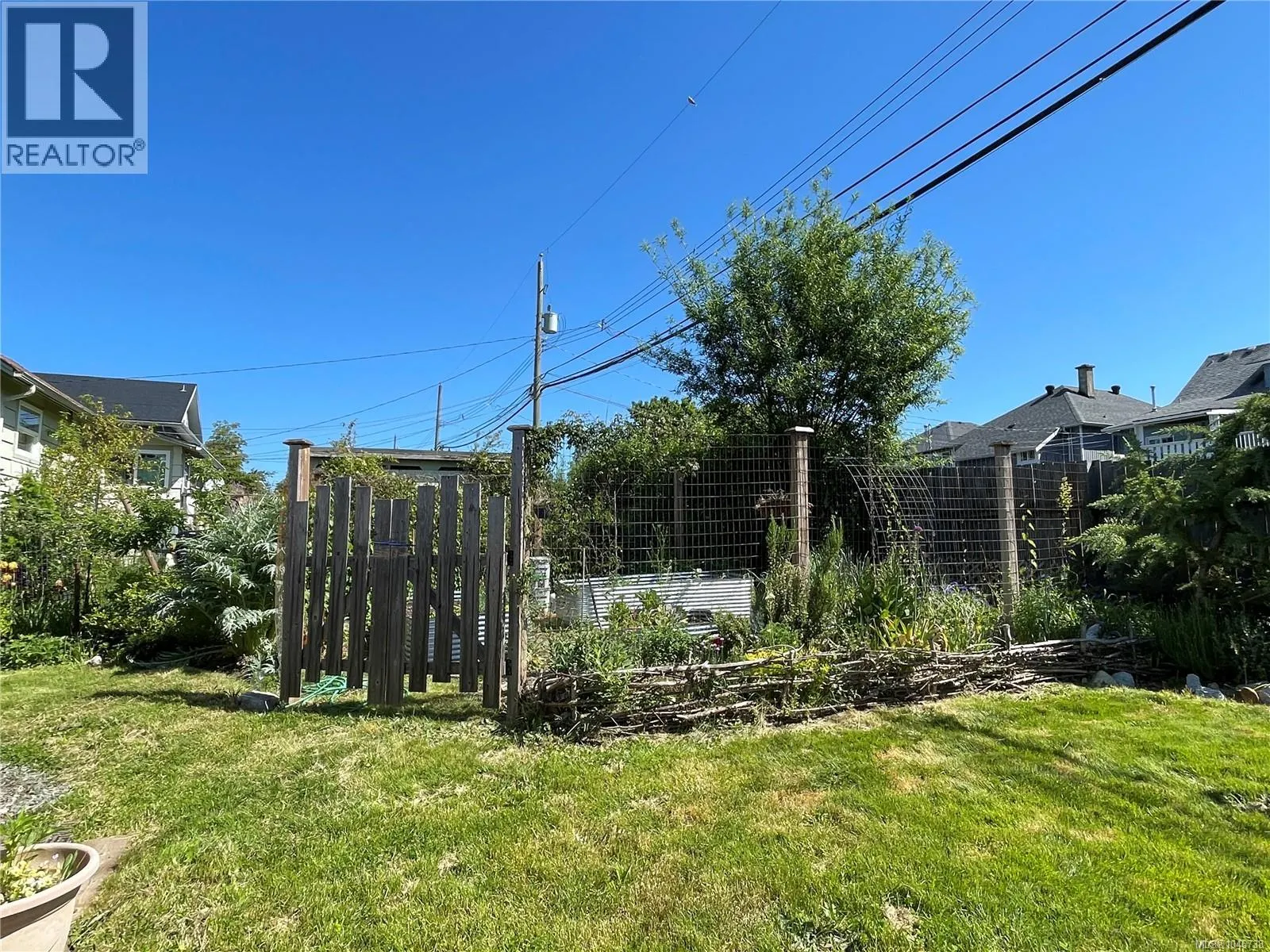 2629 2nd Ave