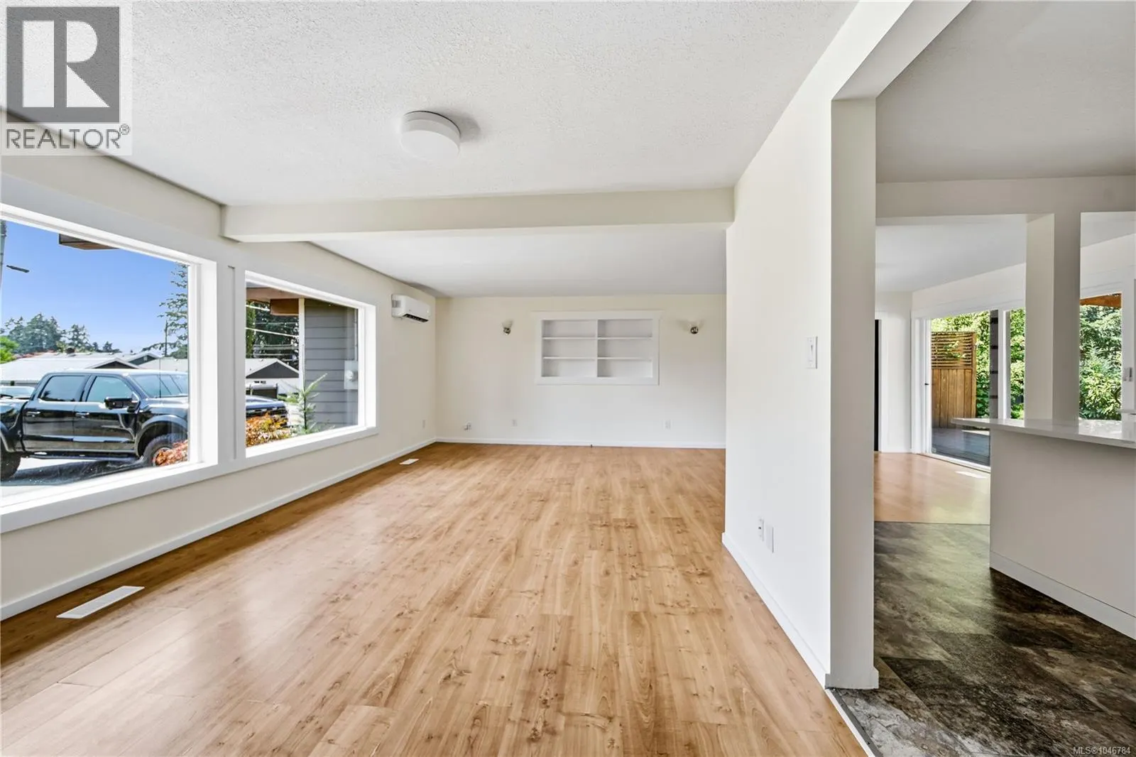 4281 Michigan Rd