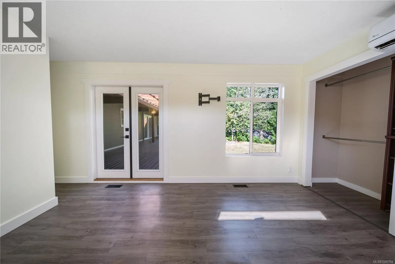4281 Michigan Rd