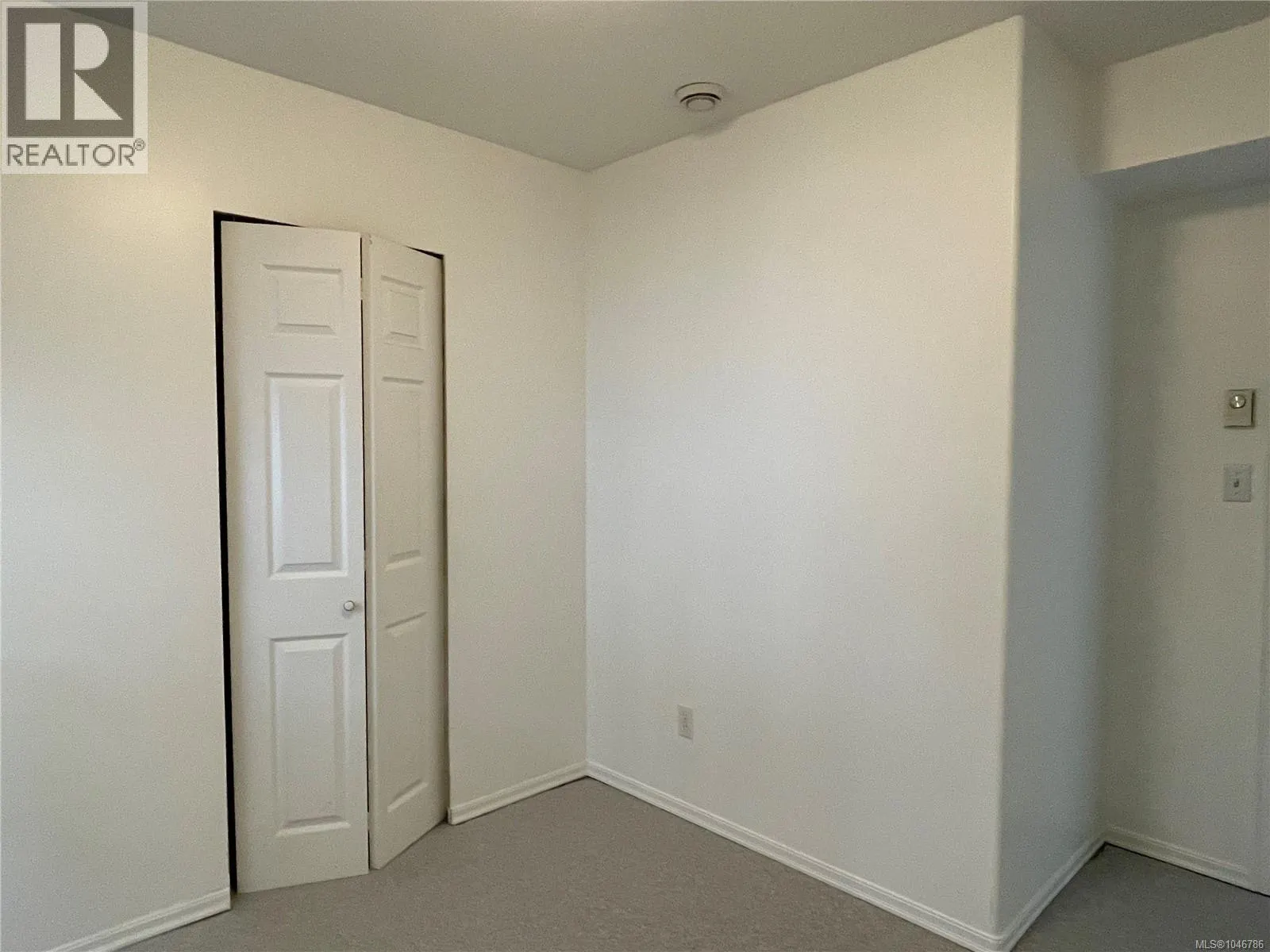 1333 Carmel Pl