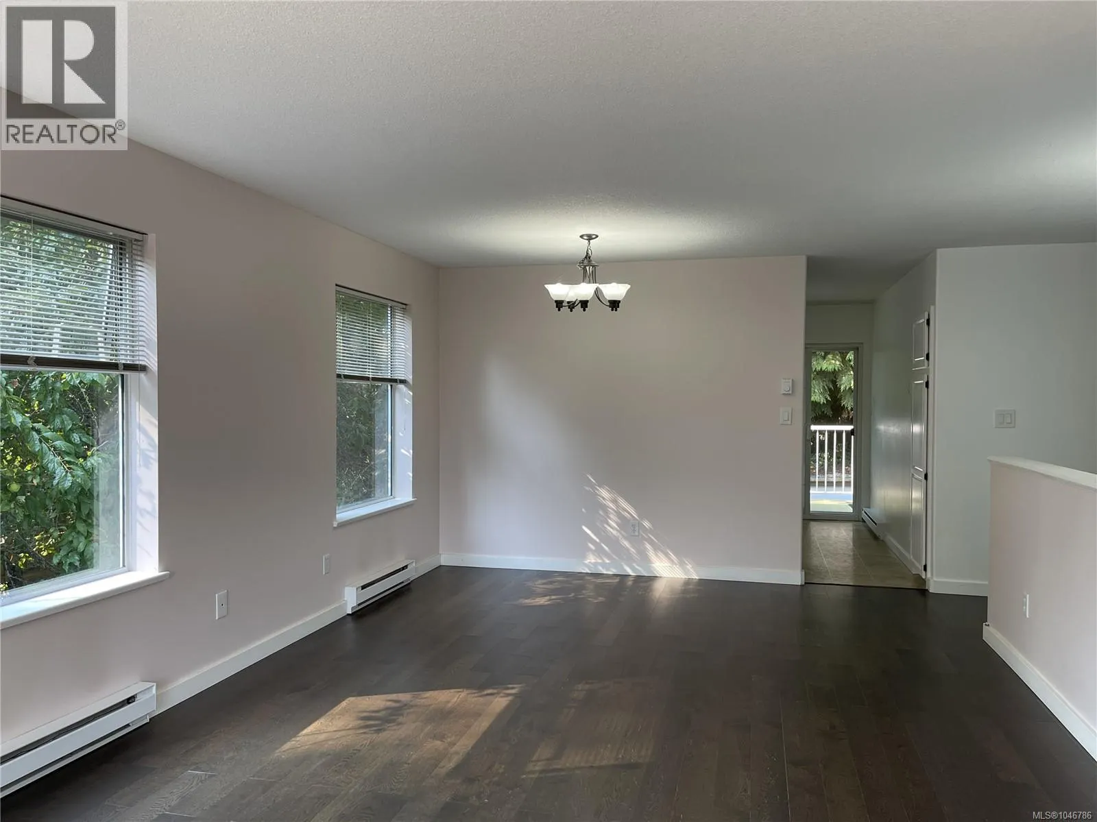 1333 Carmel Pl