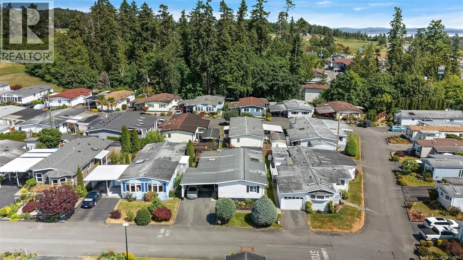 111 7701 Central Saanich Rd