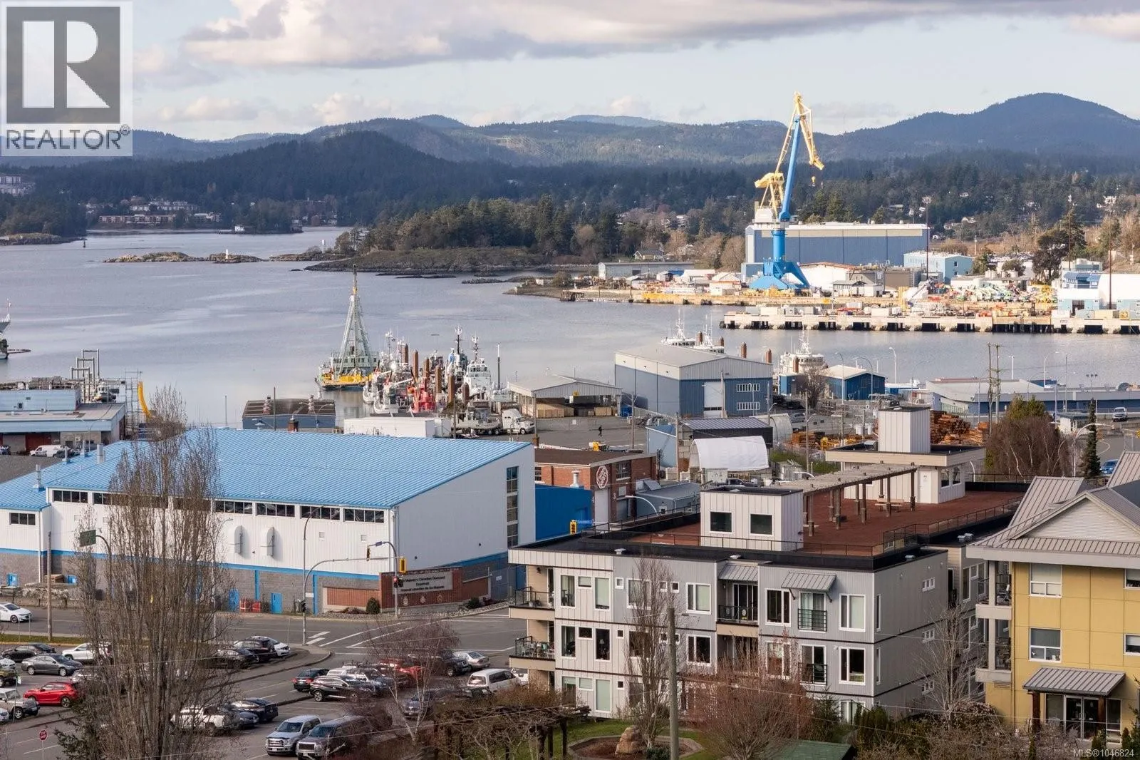 204 1405 Esquimalt Rd