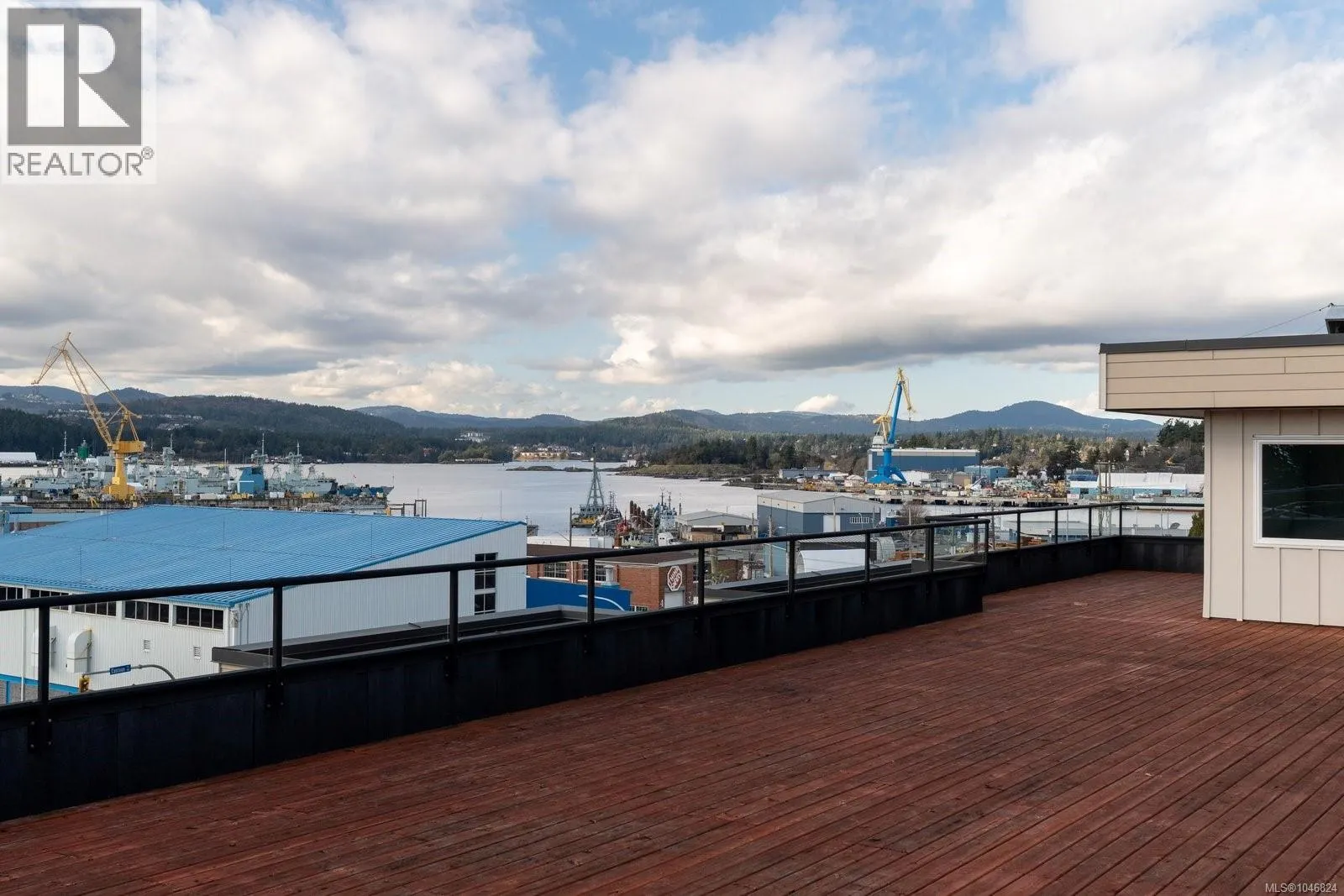204 1405 Esquimalt Rd