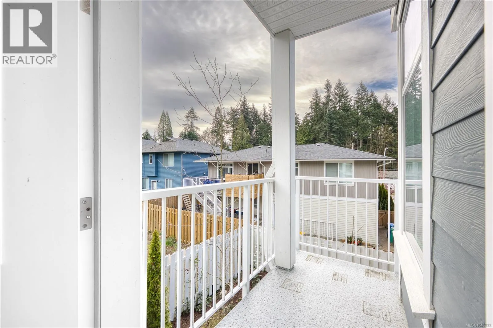 135 6057 Doumont Rd