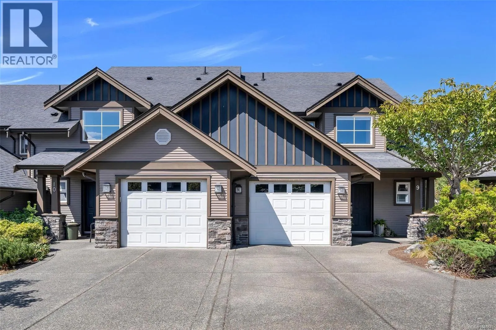 9 6250 Palahi Rd