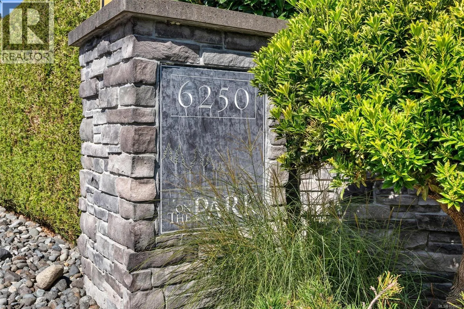 9 6250 Palahi Rd