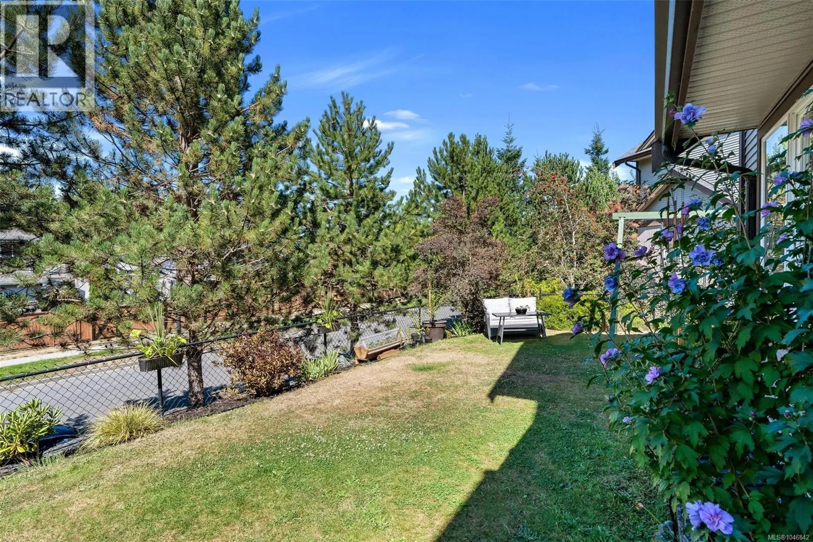 9 6250 Palahi Rd
