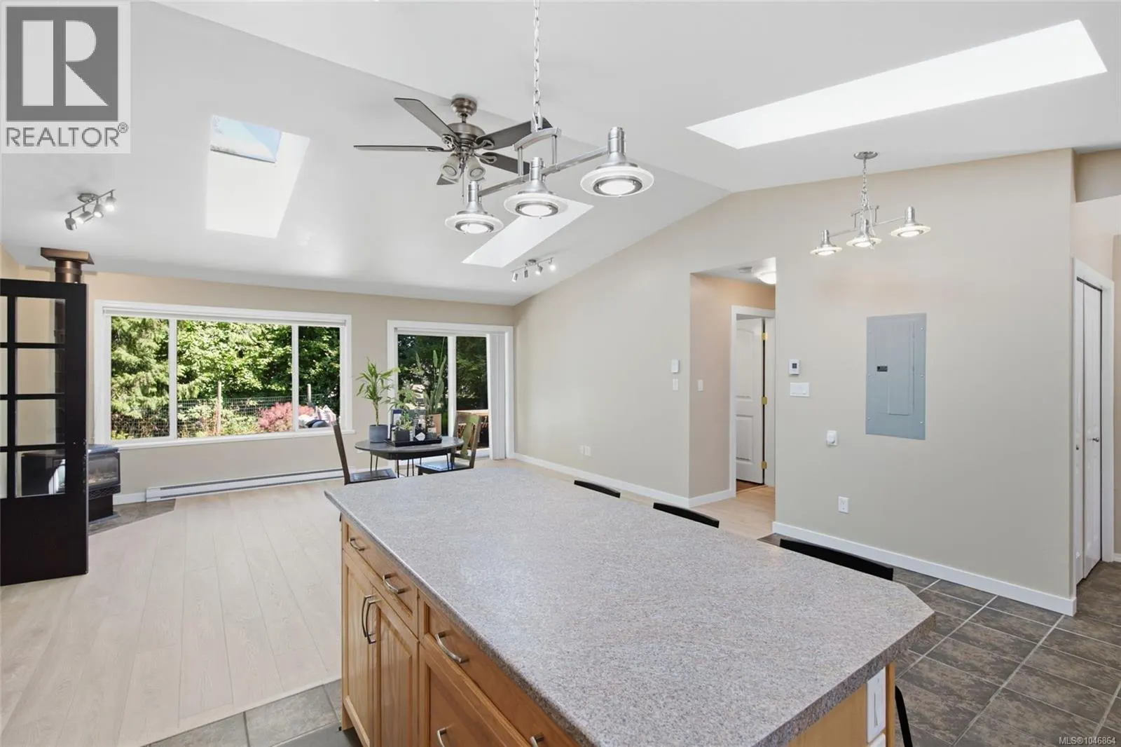 95 McColl Rd