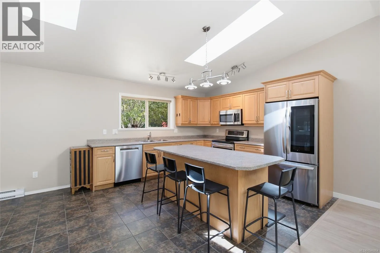 95 McColl Rd