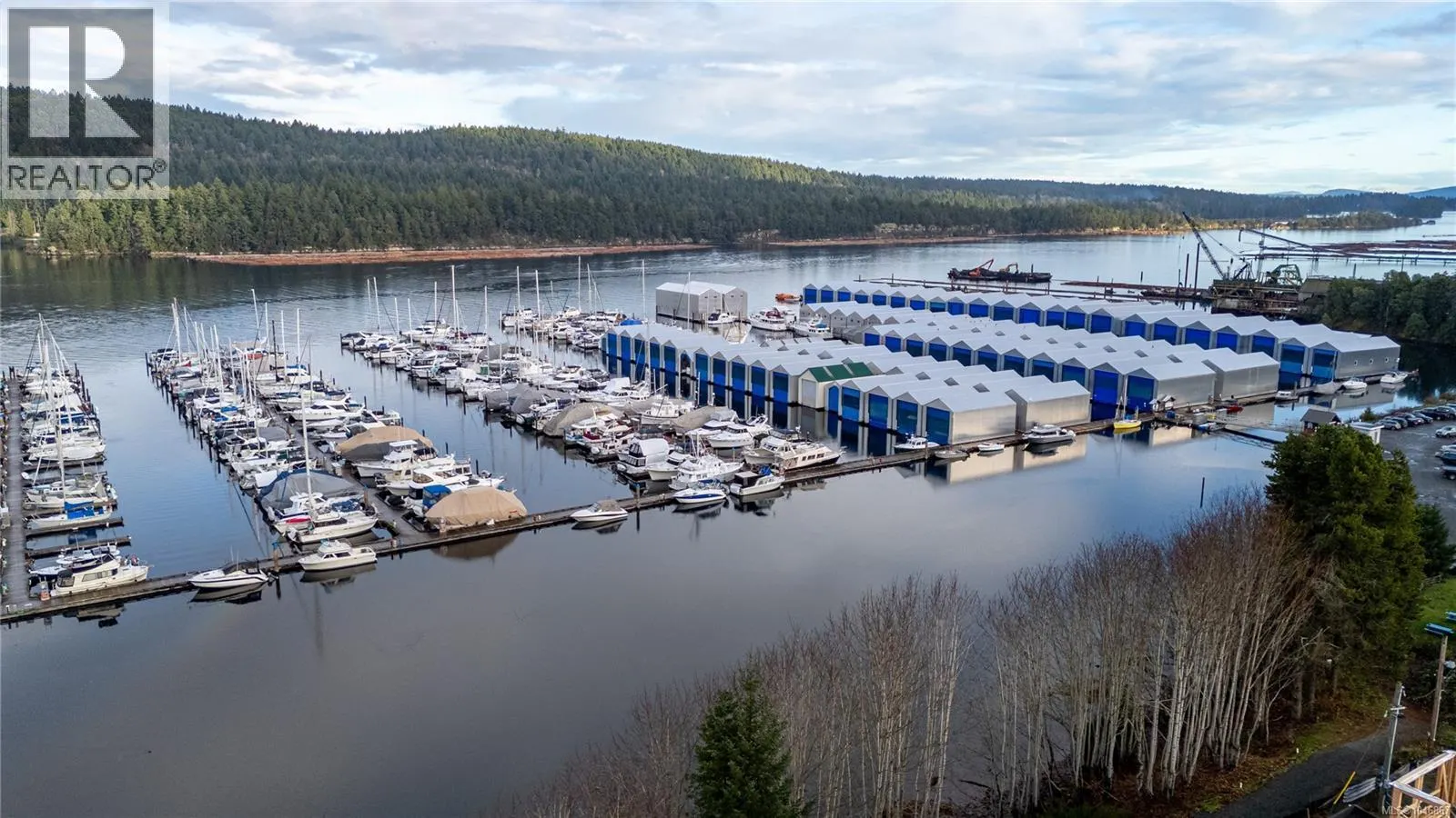 112 Marina View Dr