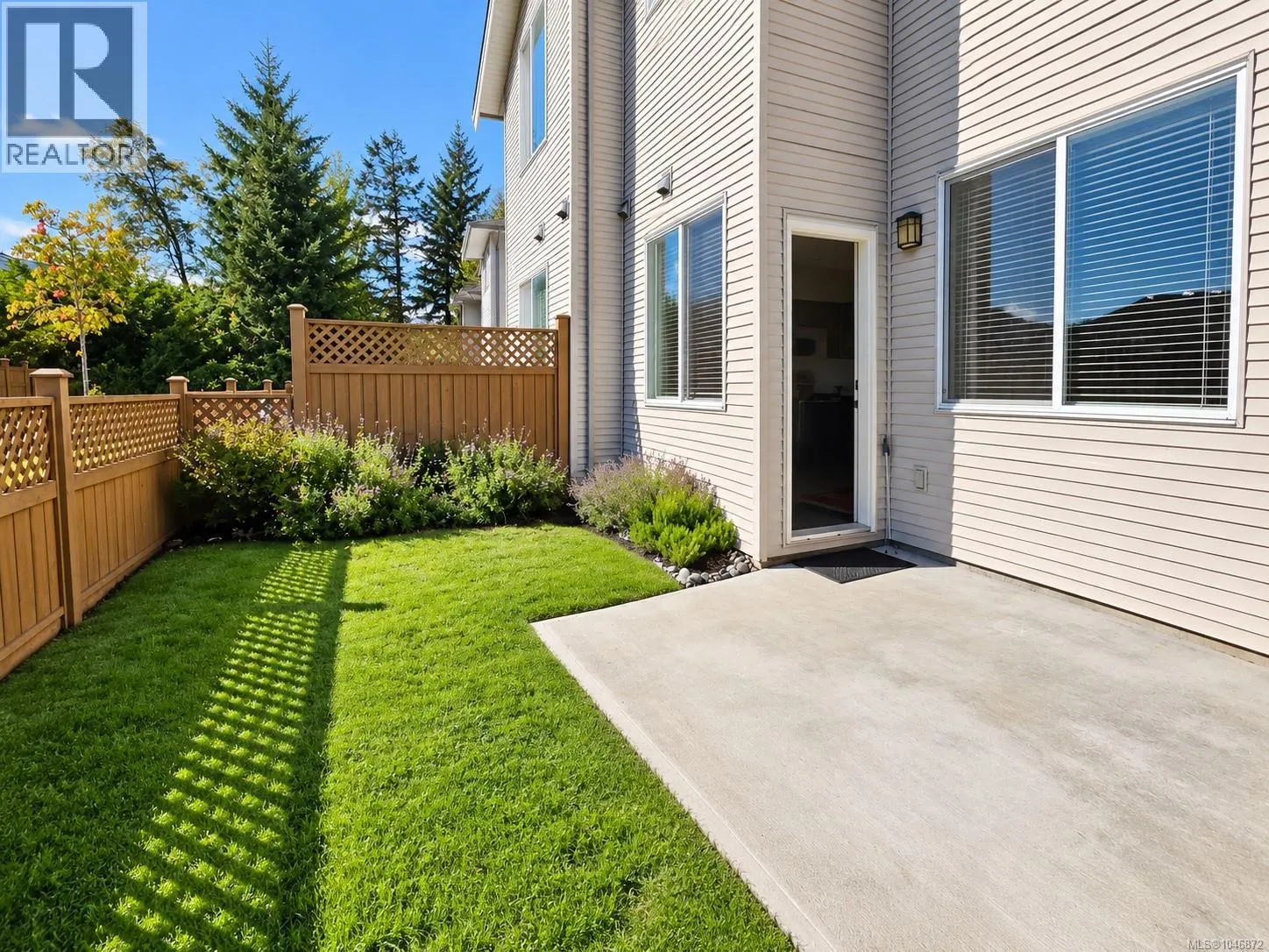 104 2153 Ridgemont Pl