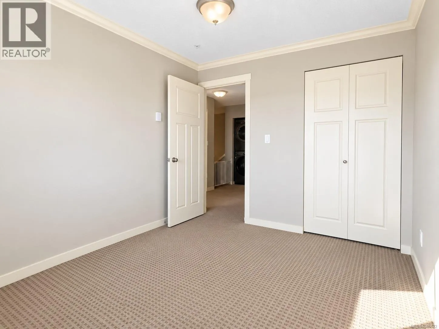 104 2153 Ridgemont Pl