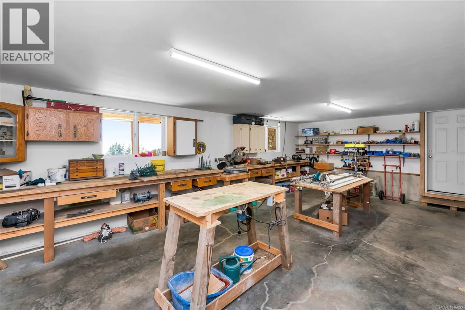 402 Seedtree Rd