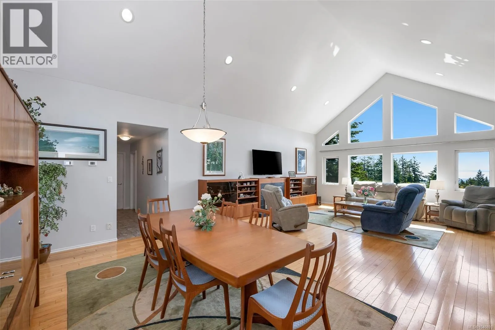 402 Seedtree Rd