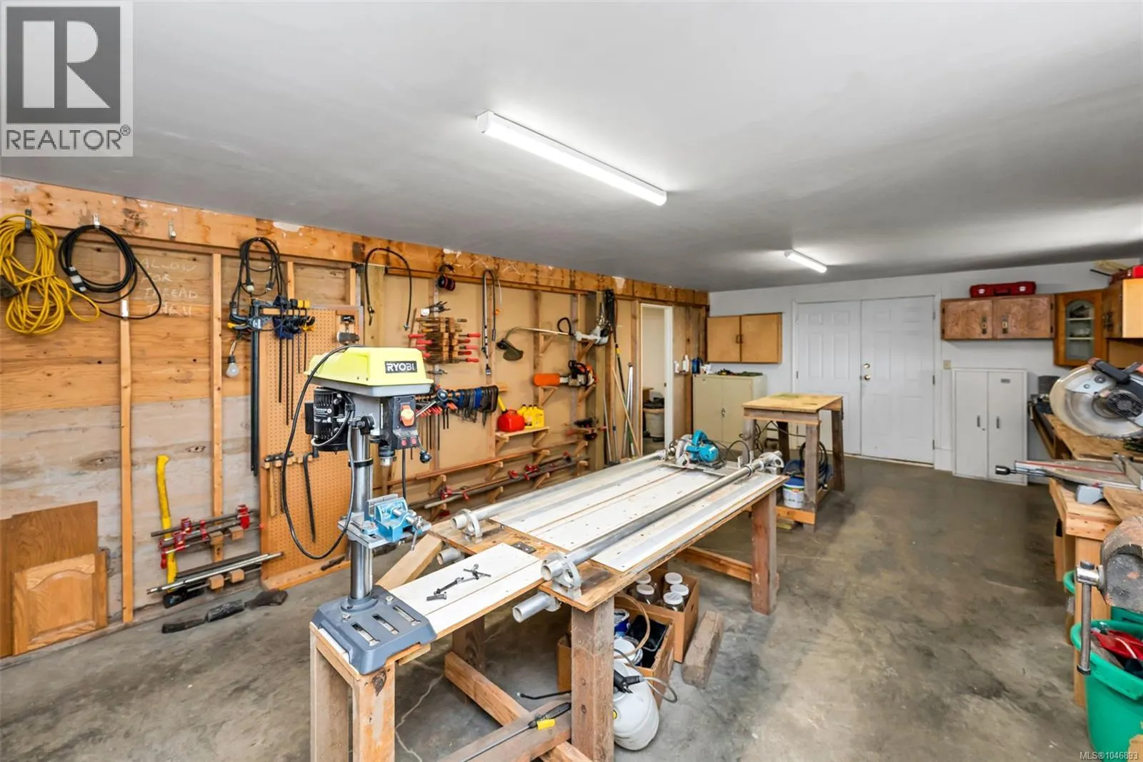 402 Seedtree Rd