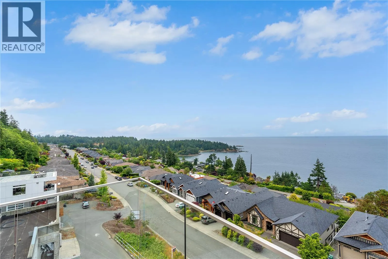 3875 Gulfview Dr
