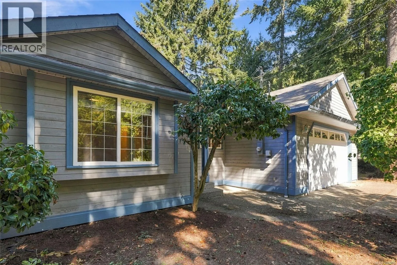 821 Shorewood Dr