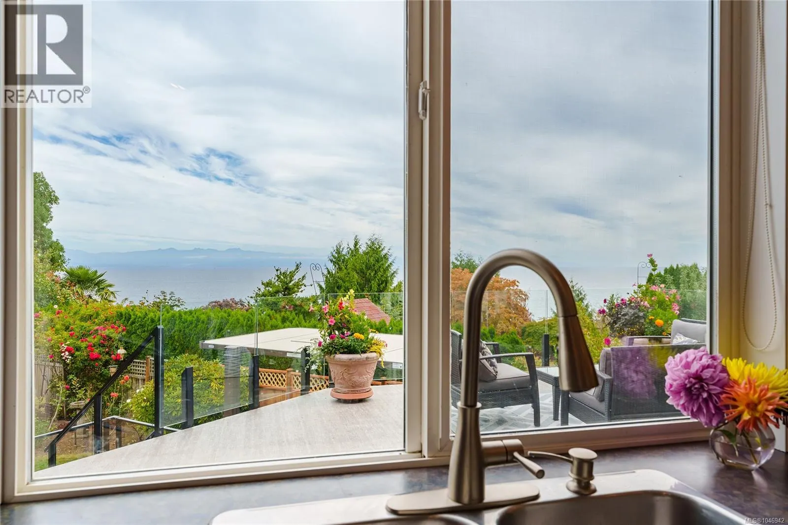 6002 Icarus Dr