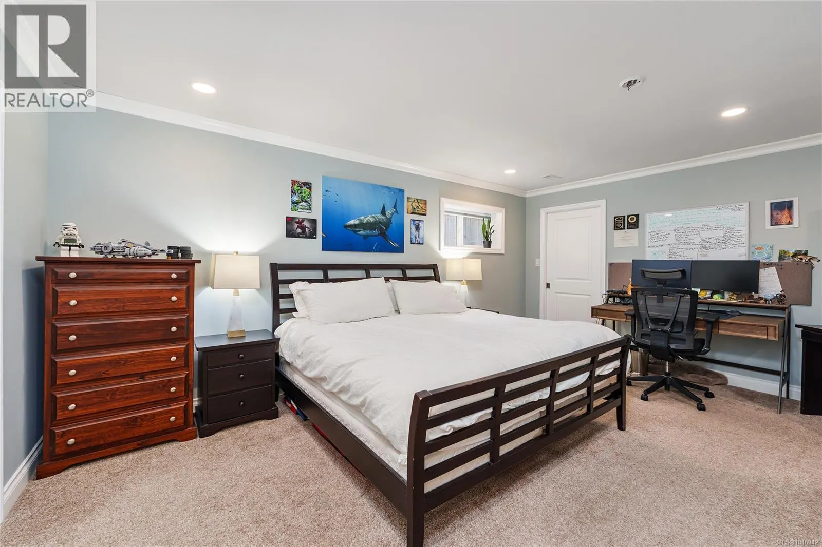 6002 Icarus Dr