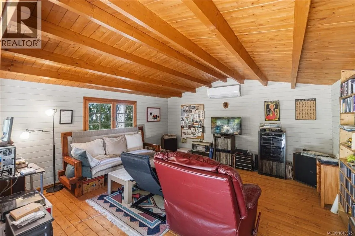 1205 Spider Lake Rd