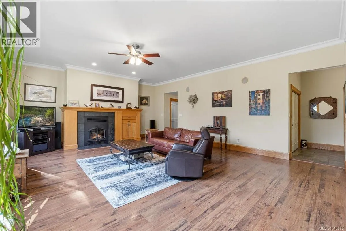 1205 Spider Lake Rd