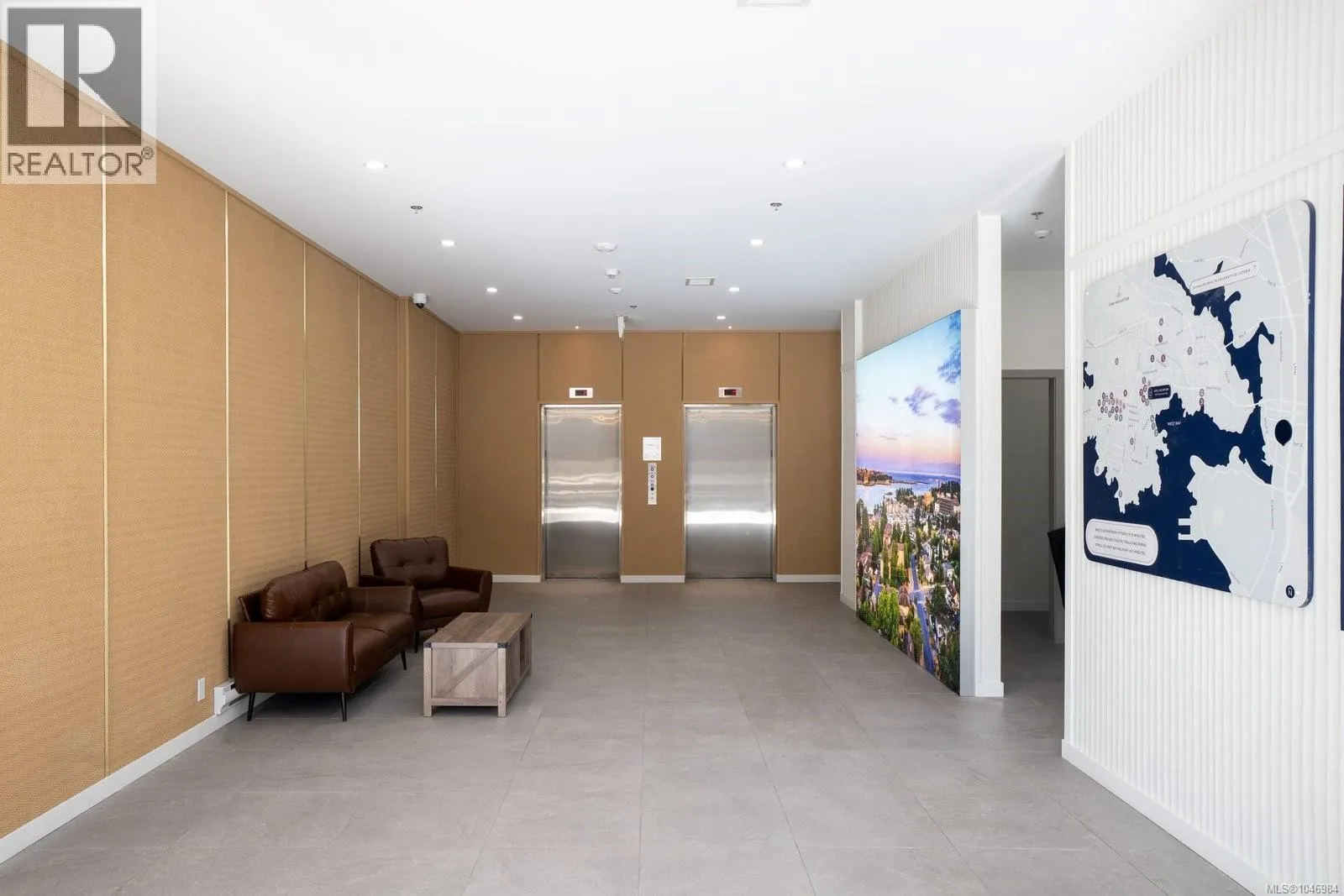 905 899 Esquimalt Rd