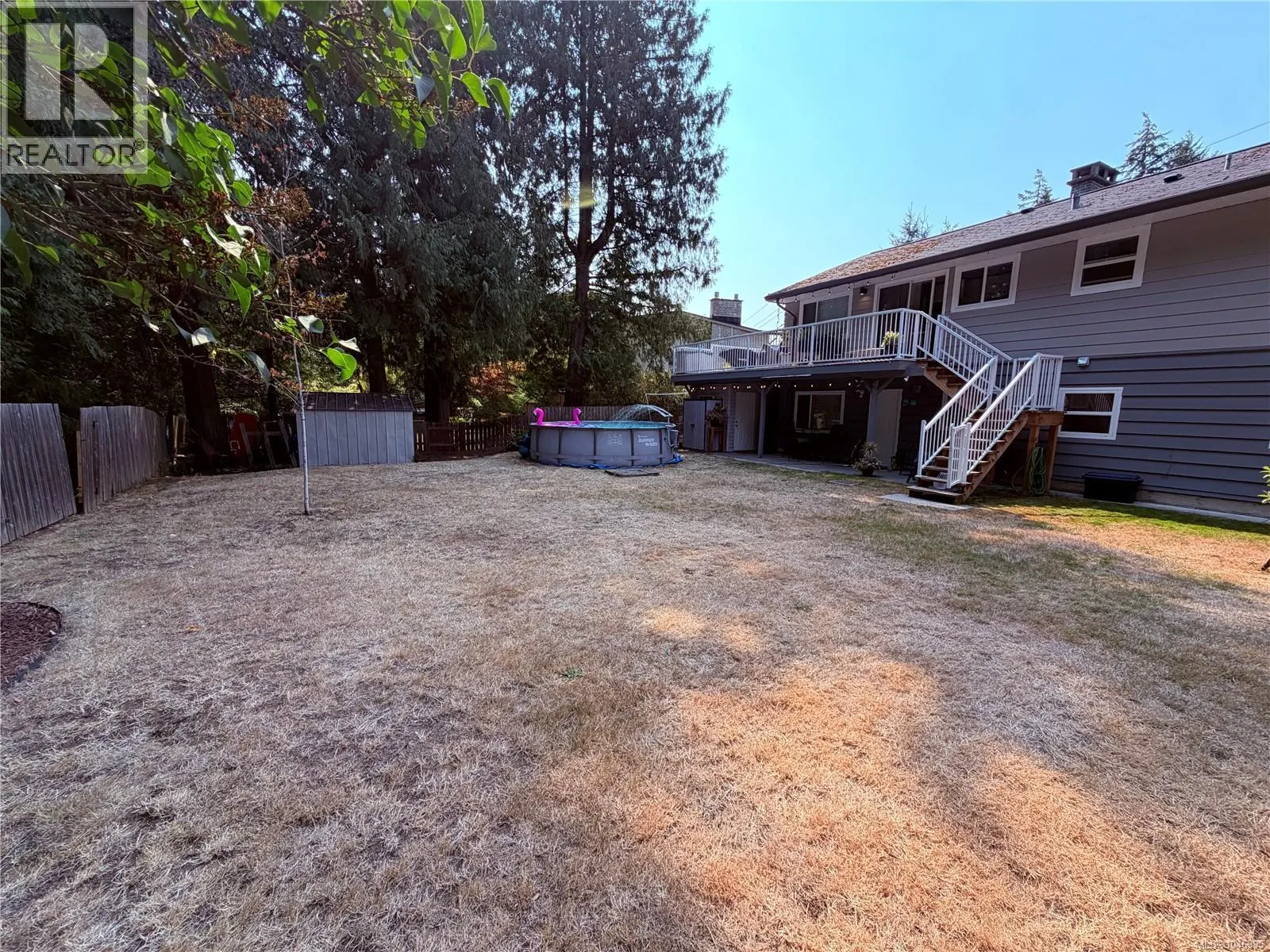 3374 Uplands Dr