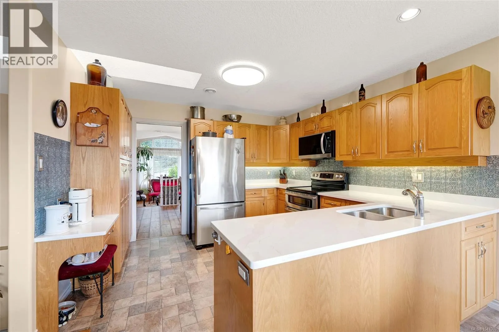 457 Thetis Dr