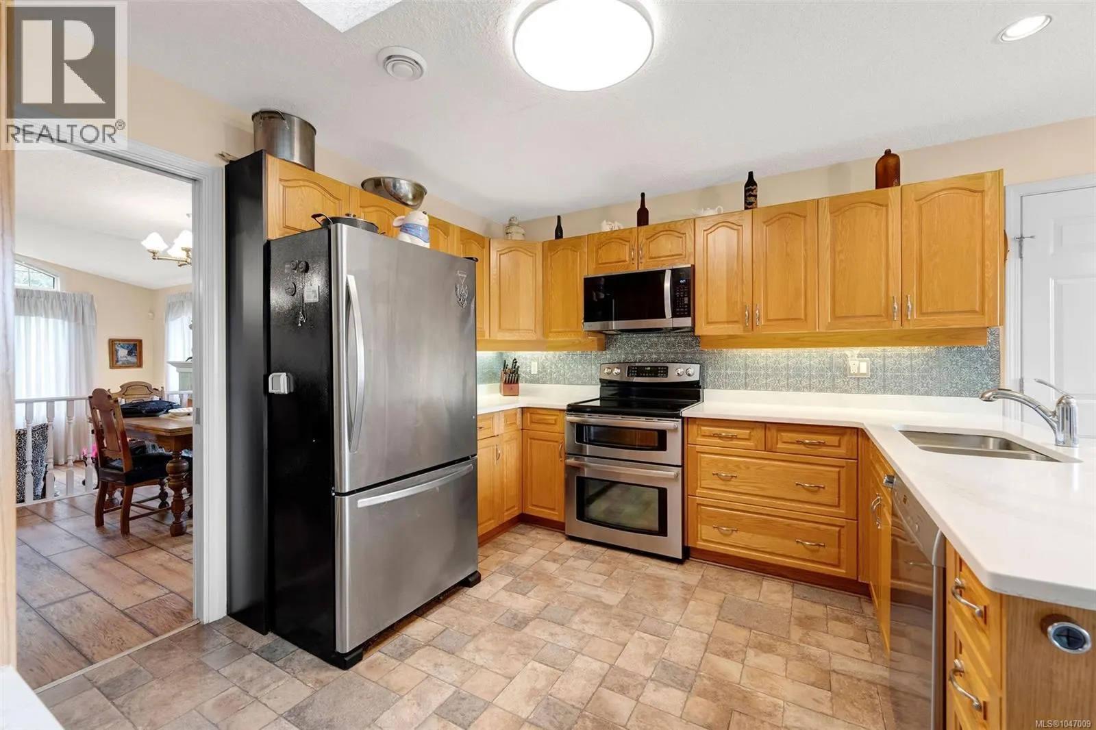 457 Thetis Dr