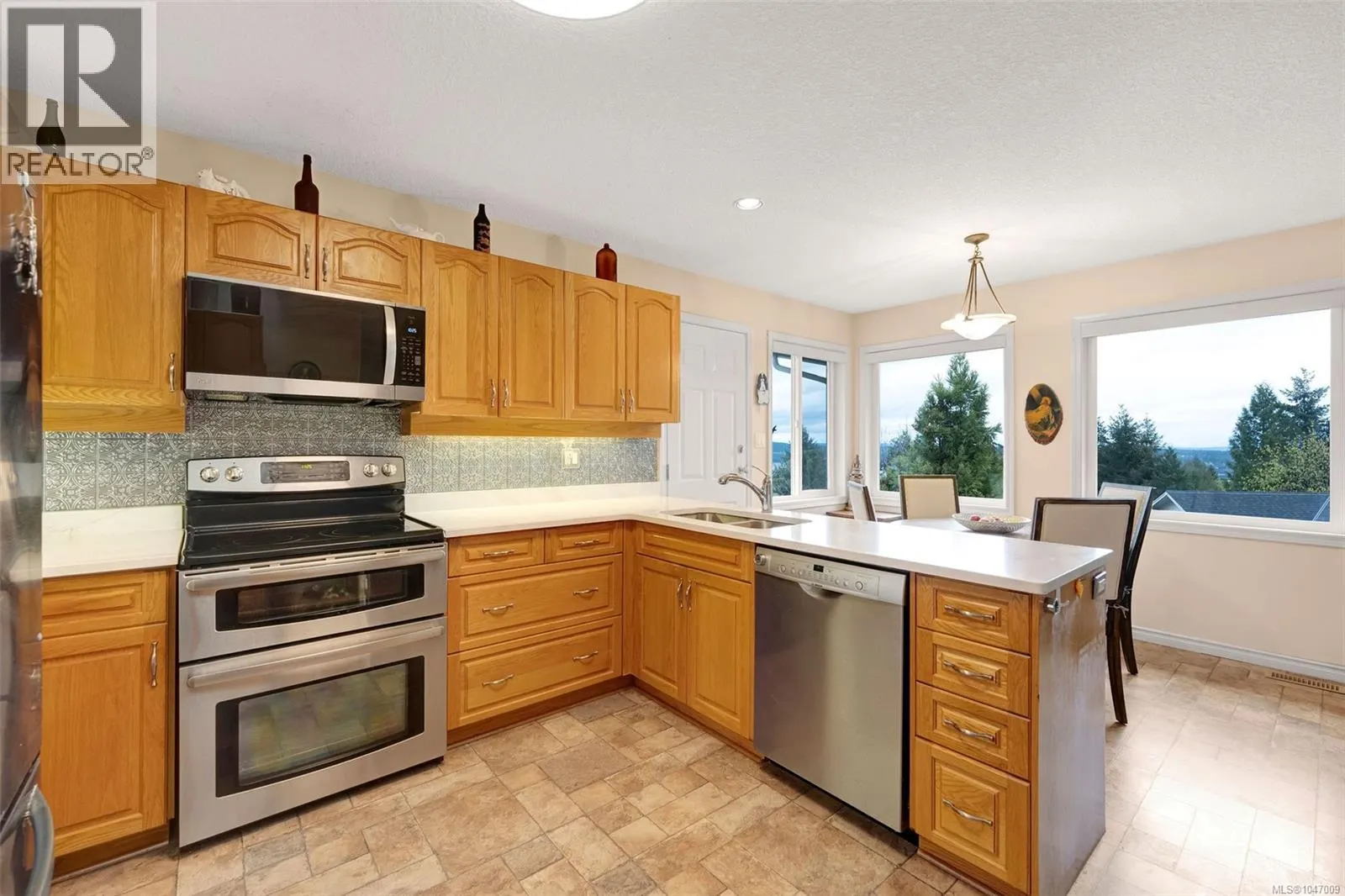 457 Thetis Dr