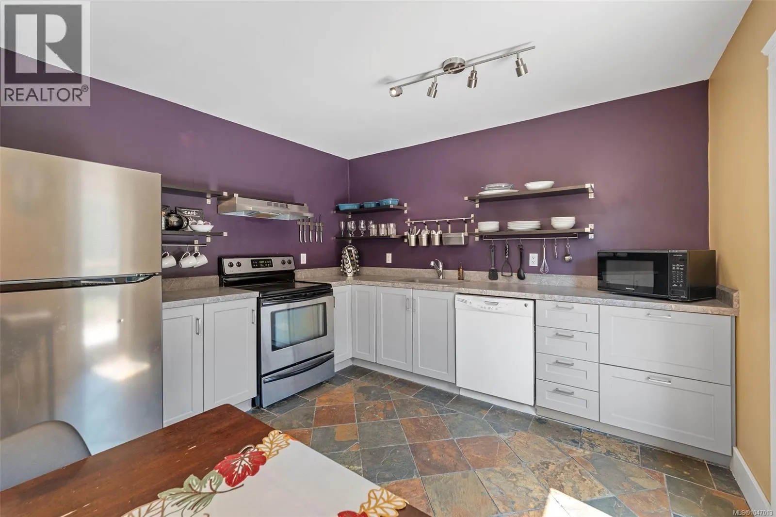 4105 Ross Rd