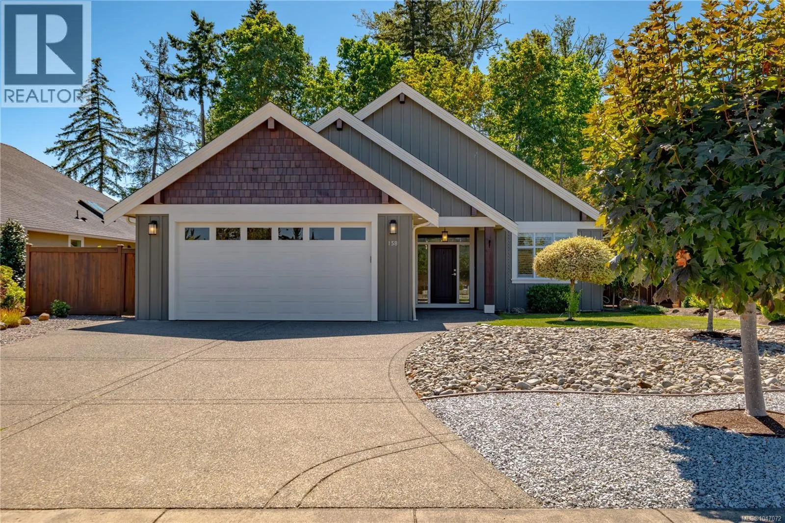 158 Skylark Ave