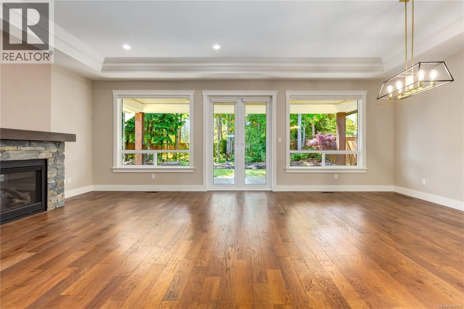 158 Skylark Ave