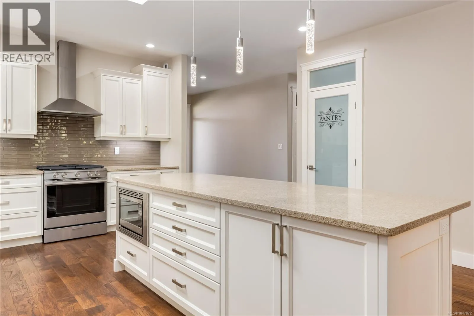 158 Skylark Ave