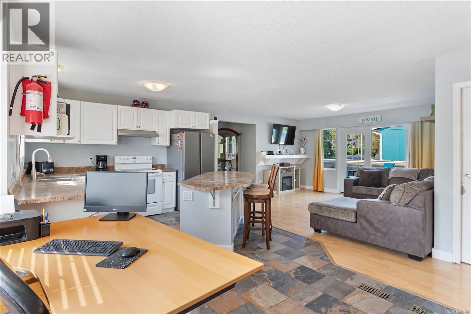 3400 Departure Bay Rd