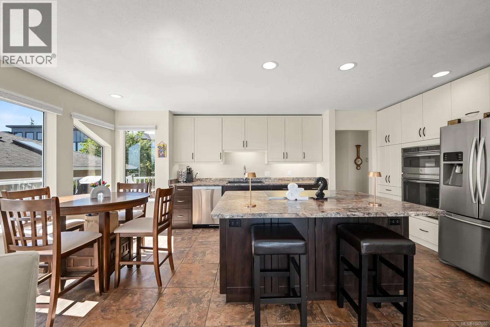 757 Bowen Dr