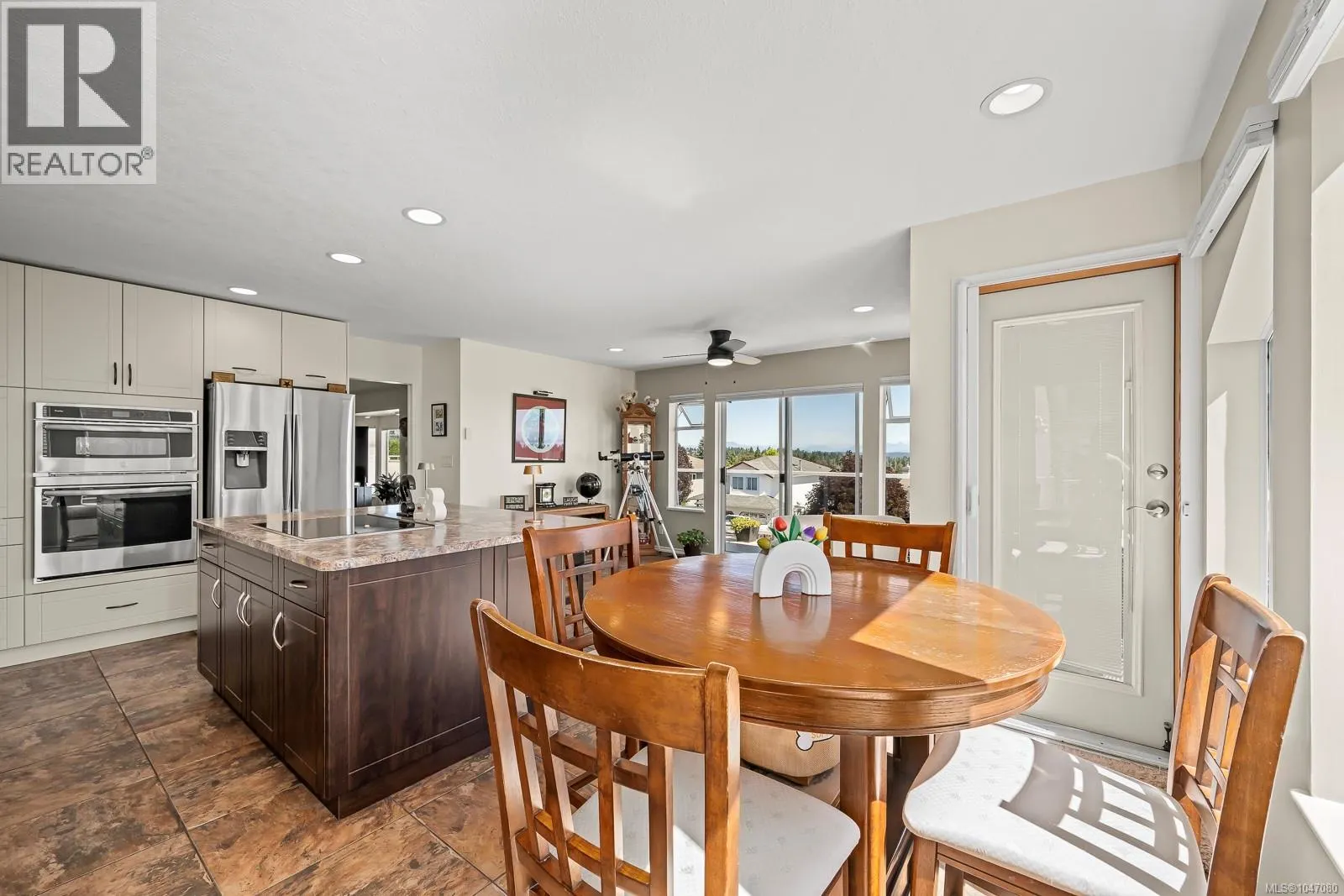 757 Bowen Dr
