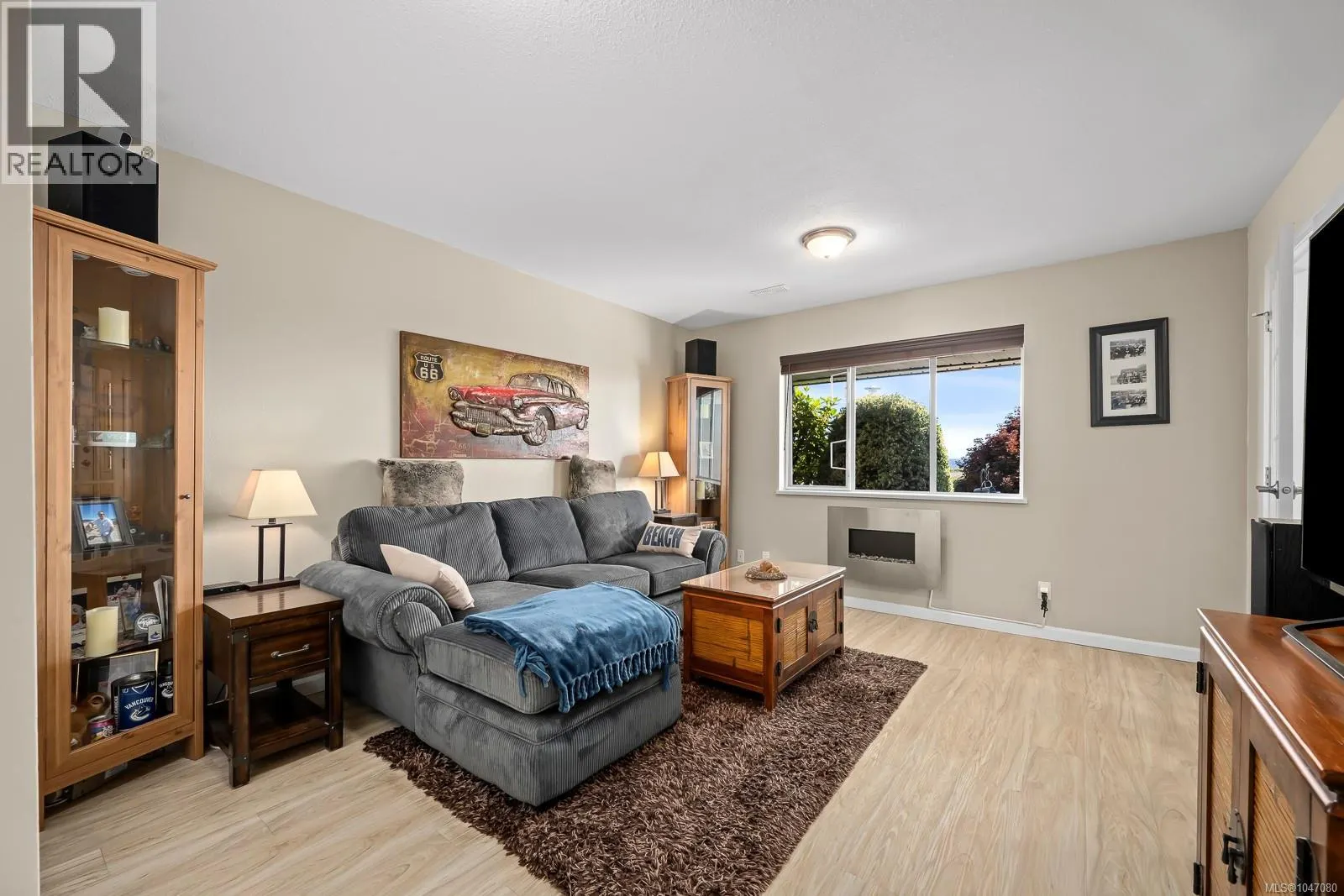 757 Bowen Dr