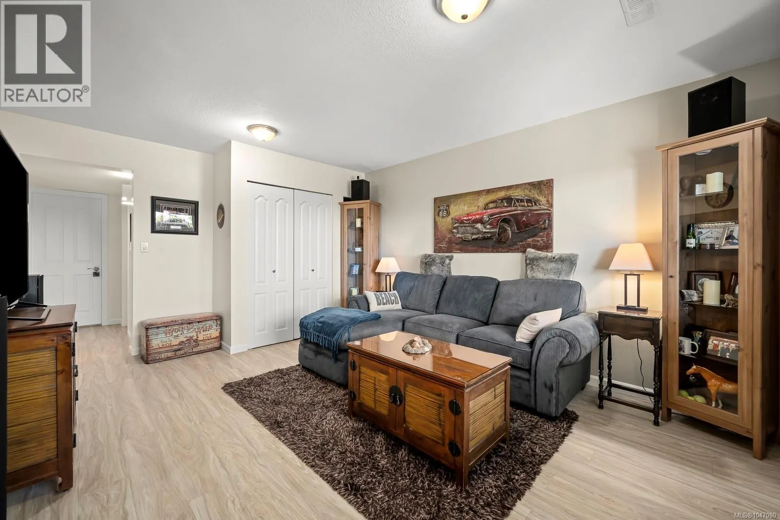 757 Bowen Dr