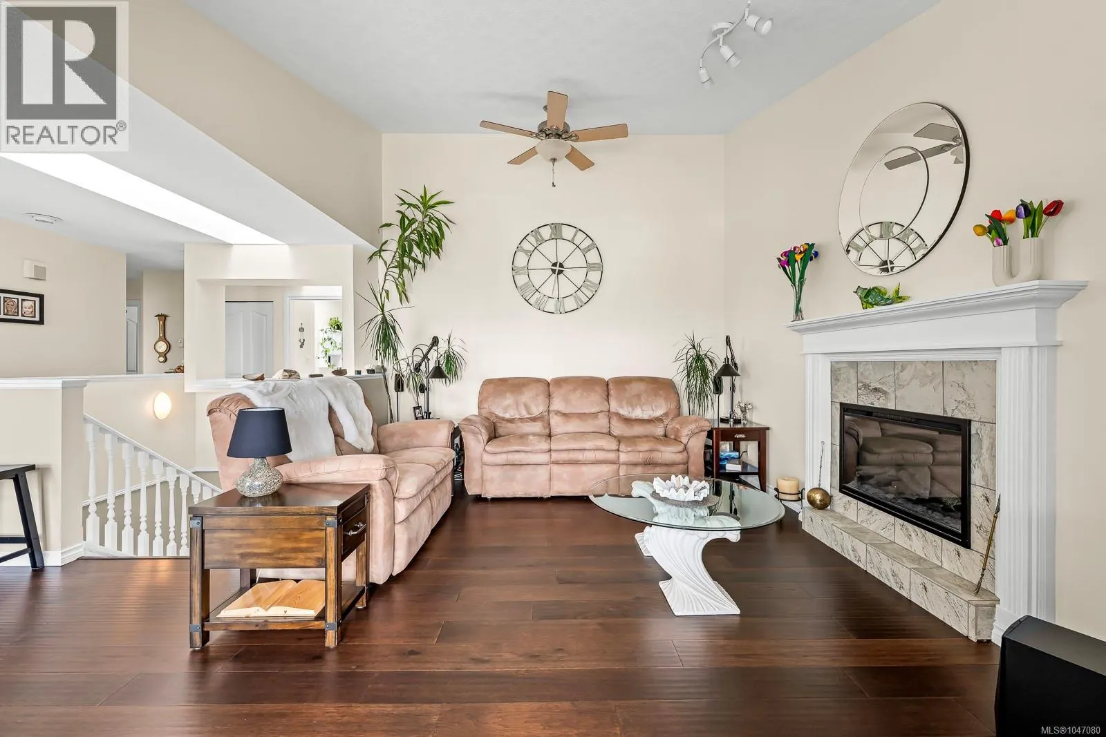 757 Bowen Dr