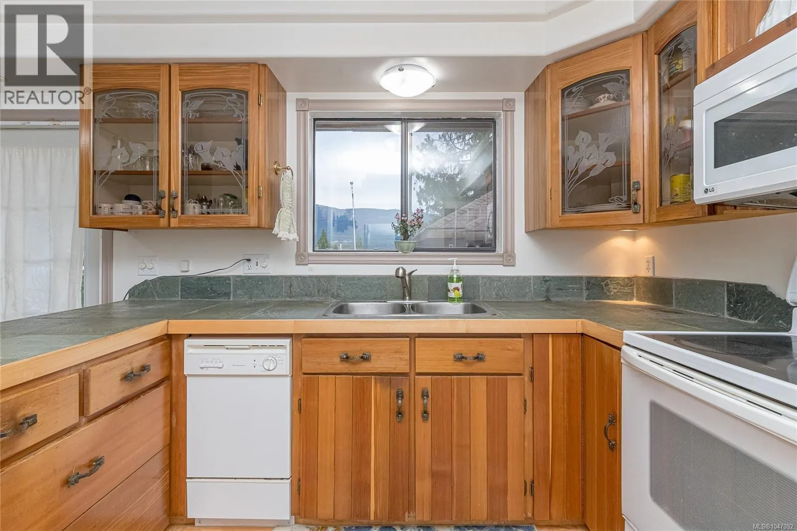2671 Willow Grouse Cres