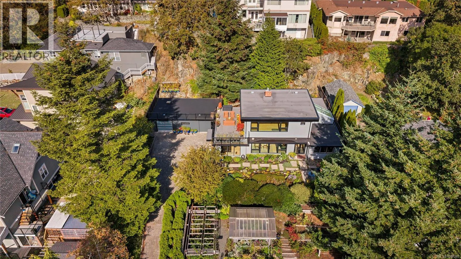 931 Lakeview Ave