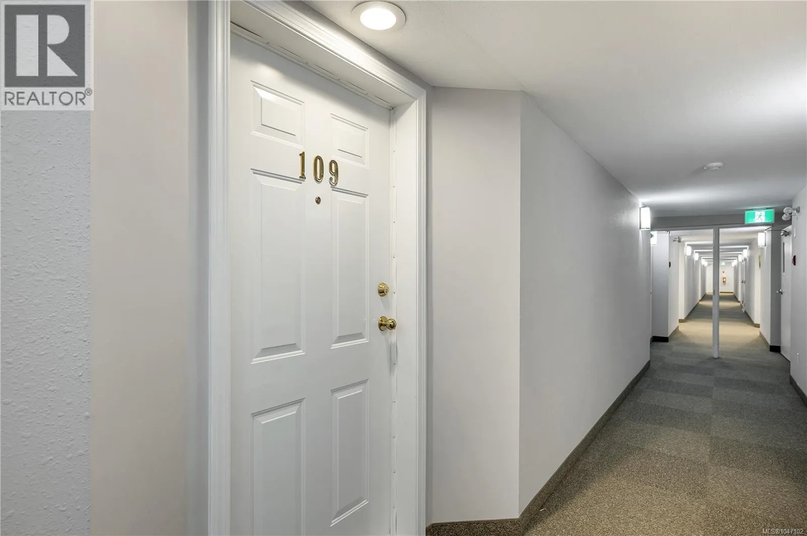 109 155 Erickson Rd