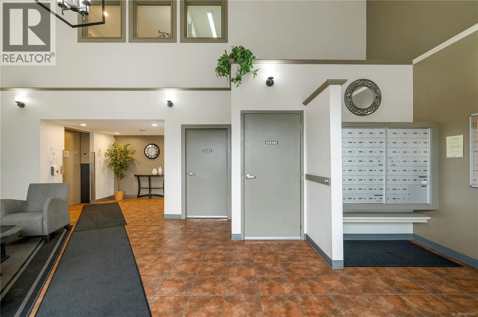 109 155 Erickson Rd