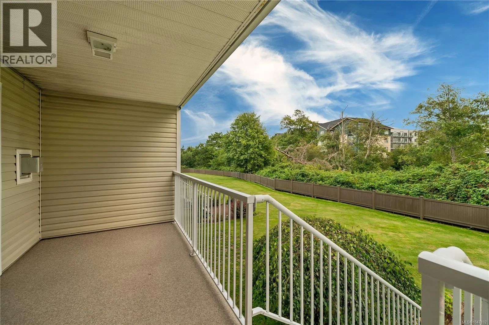 109 155 Erickson Rd