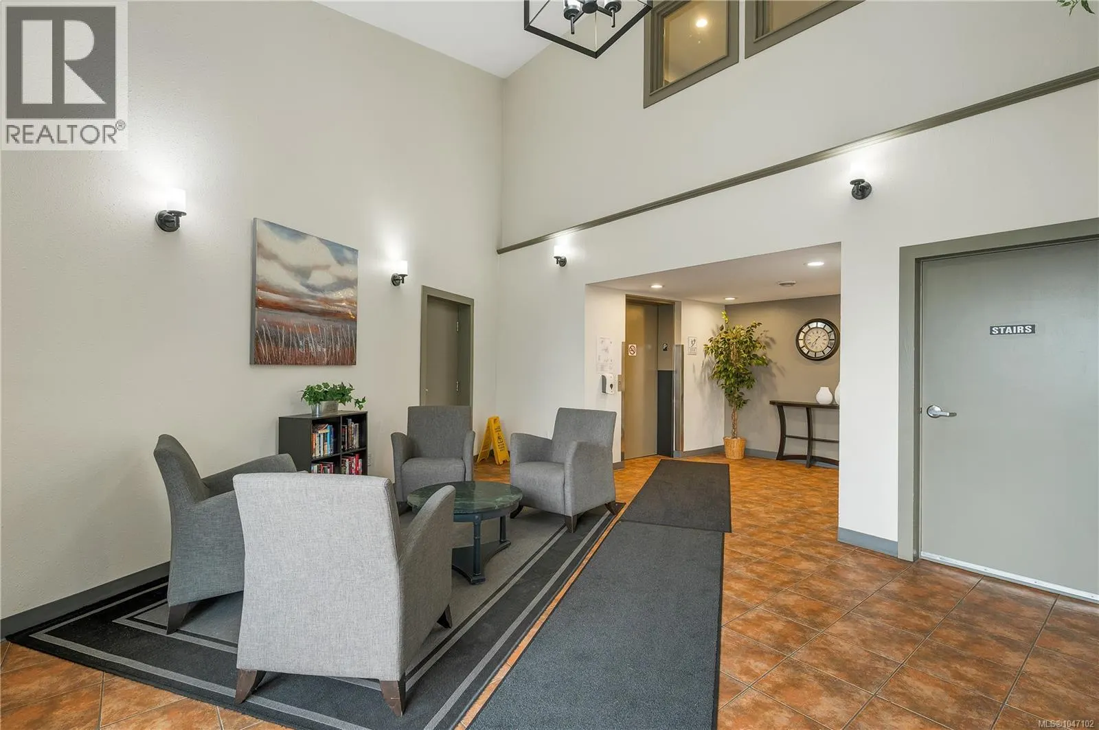 109 155 Erickson Rd