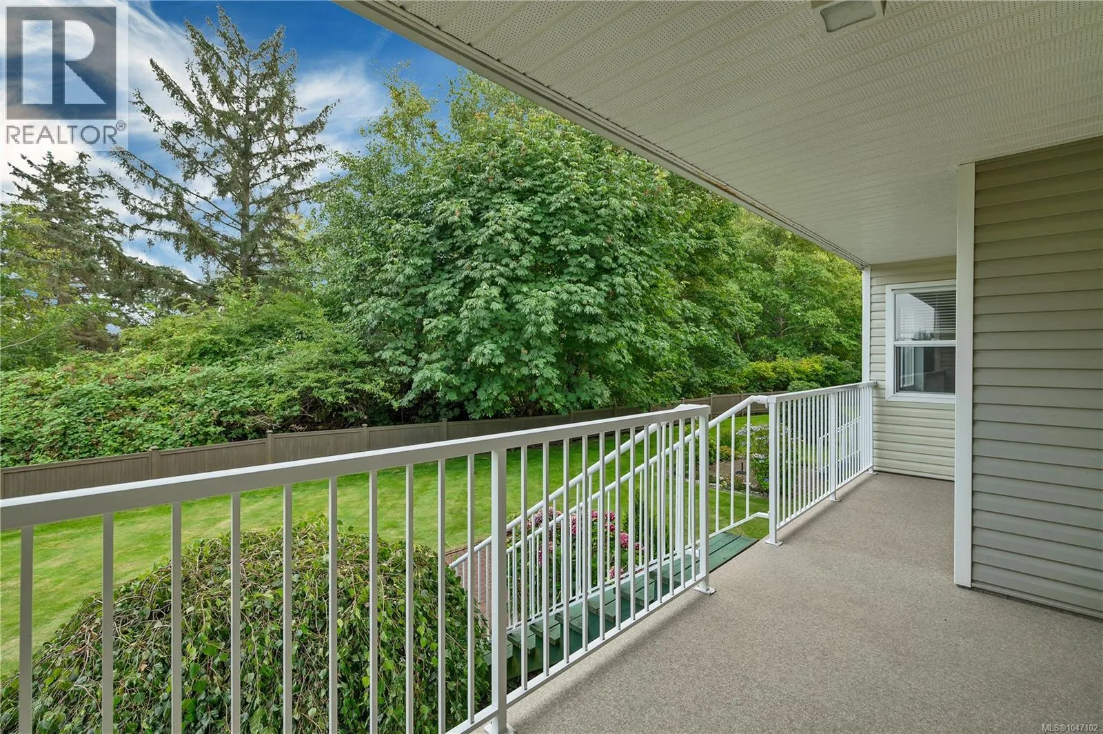 109 155 Erickson Rd