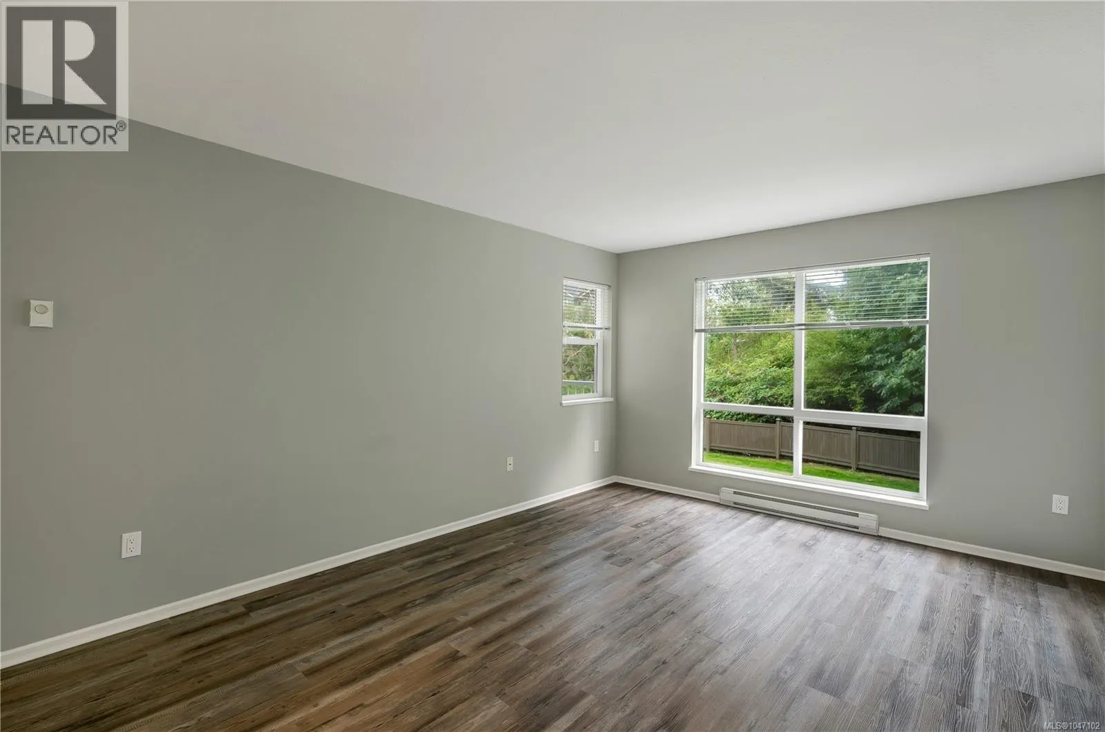109 155 Erickson Rd